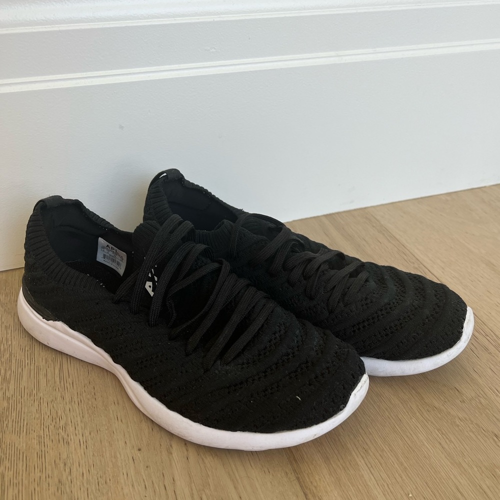 APL Black Techloom Wave Size 7.5